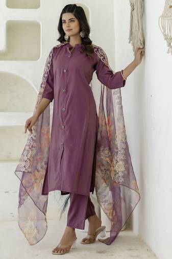 Purple women kurta pant dupatta set