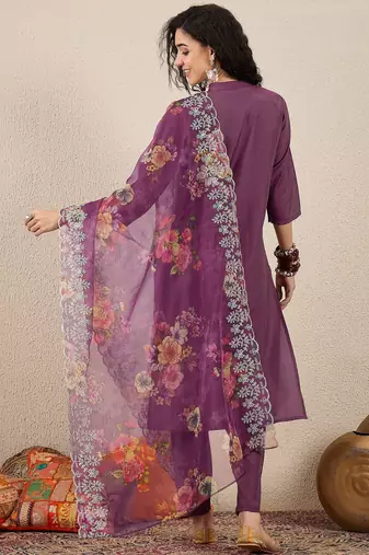 Purple women kurta pant dupatta set