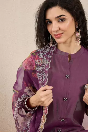 Purple women kurta pant dupatta set