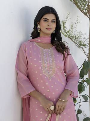 Pink women kurta pant dupatta set 3