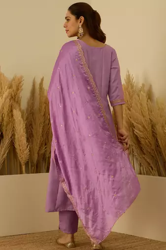 Purple women kurta pant dupatta set