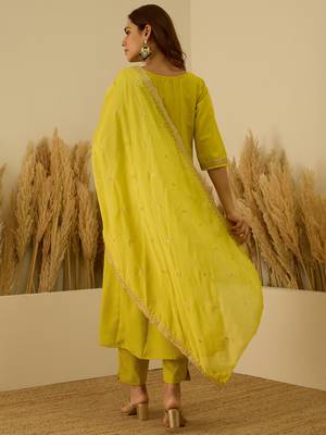 Yellow women kurta pant dupatta set 2