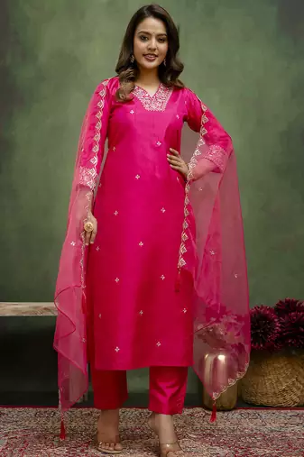 Pink women kurta pant dupatta set