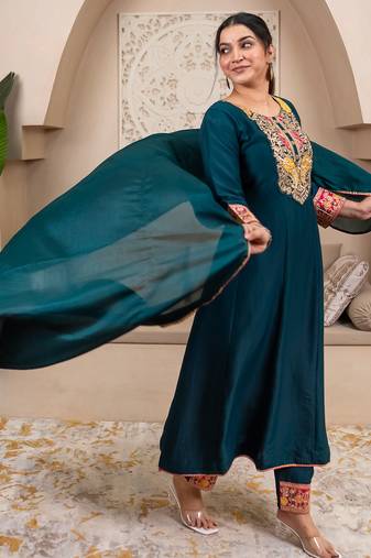 Blue women kurta pant dupatta set