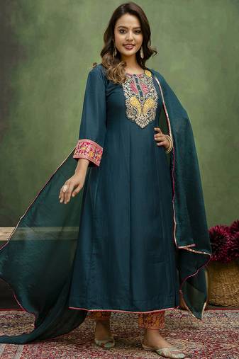 Blue women kurta pant dupatta set
