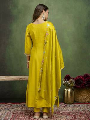 Yellow women kurta pant dupatta set 2