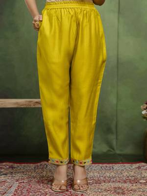 Yellow women kurta pant dupatta set 4