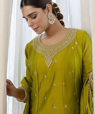 Green women kurta pant dupatta set 3