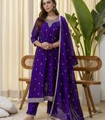 Purple women kurta pant dupatta set