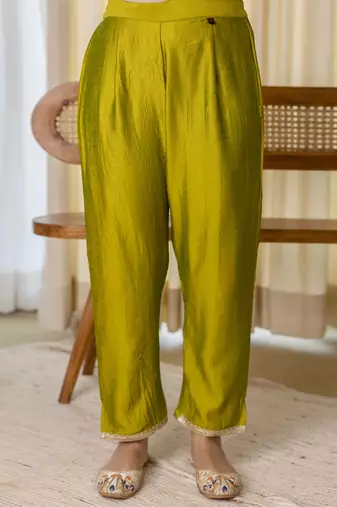 Green women kurta pant dupatta set