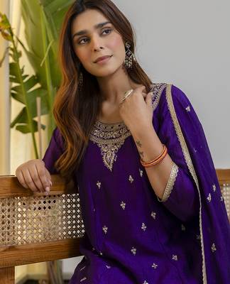 Purple women kurta pant dupatta set 3