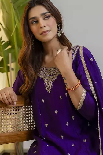 Purple women kurta pant dupatta set