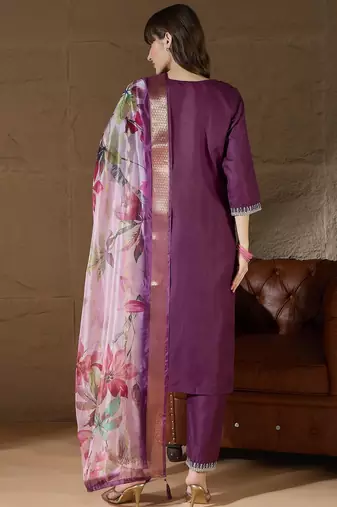 Purple women kurta pant dupatta set