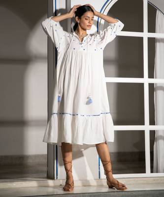 White embroidered linen maxi dress 2