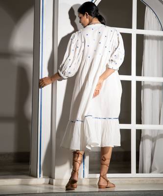 White embroidered linen maxi dress 5