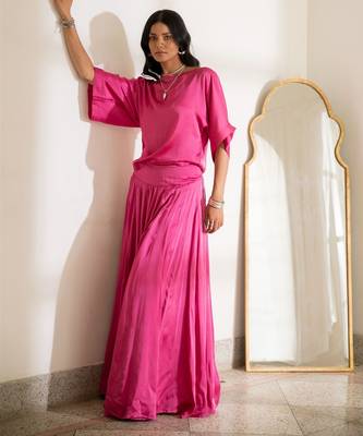 Pink satin flowy skirt top set 2