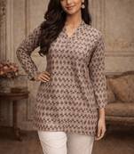 Trending floral digital print muslin silk tunic / stylish short kurti for grilish