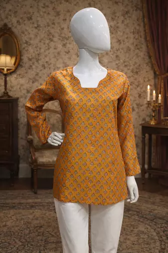  floral digital print muslin silk tunic / stylish short kurti for grilish