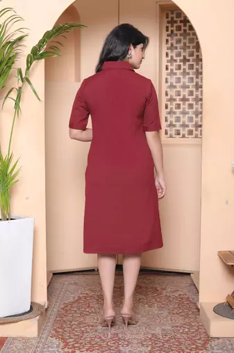 Doriyaan womens maroon solid a-line dress with belt