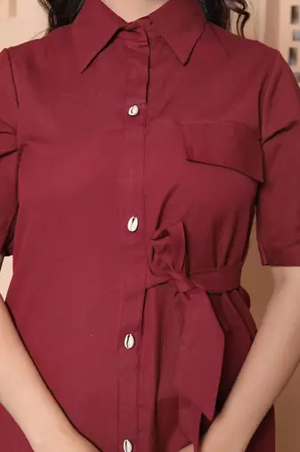 Doriyaan womens maroon solid a-line dress with belt