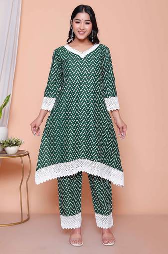  womens green rayon zigzag print kurta with palazzo set