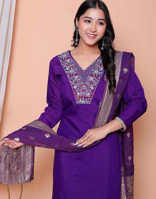  womens purple muslin stright kurta and palazzo with dupatta suit set 3