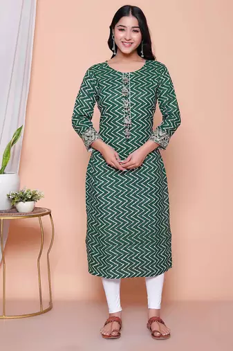 Doriyaan womens green zigzag  print embroidery rayon straight kurti