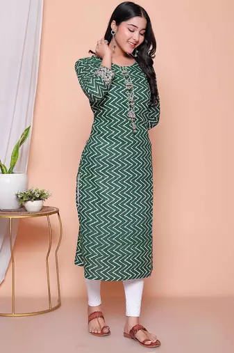 Doriyaan womens green zigzag  print embroidery rayon straight kurti