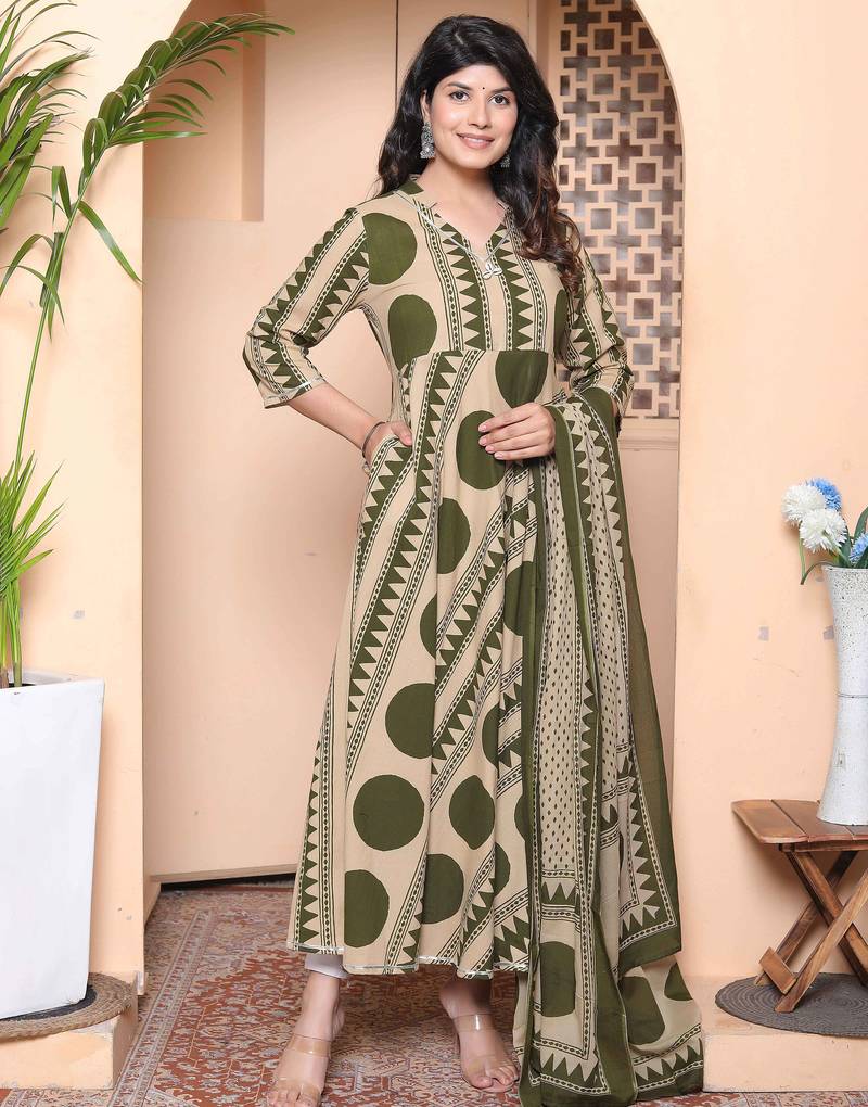 Doriyaan women's polka dot printed pure cotton anarkali kurta with dupatta