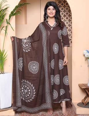 Doriyaan womens brown animal printed  anarkali kurta with dupatta set 1