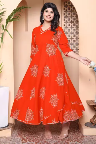 Doriyaan womens orange v-neck printed anarkali style kurta