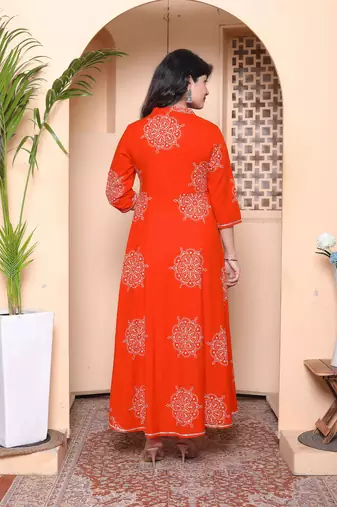 Doriyaan womens orange v-neck printed anarkali style kurta