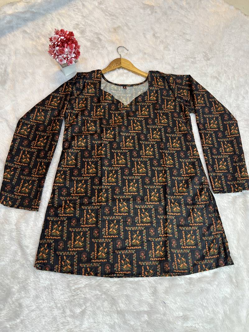Trending floral digital print muslin silk tunic / stylish short kurti for grilish