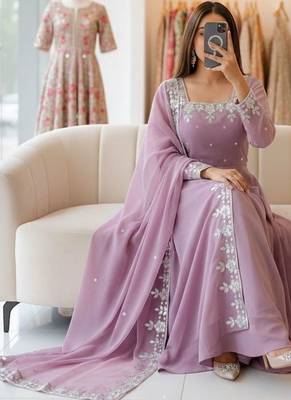 Lavender anarkali suit set 2