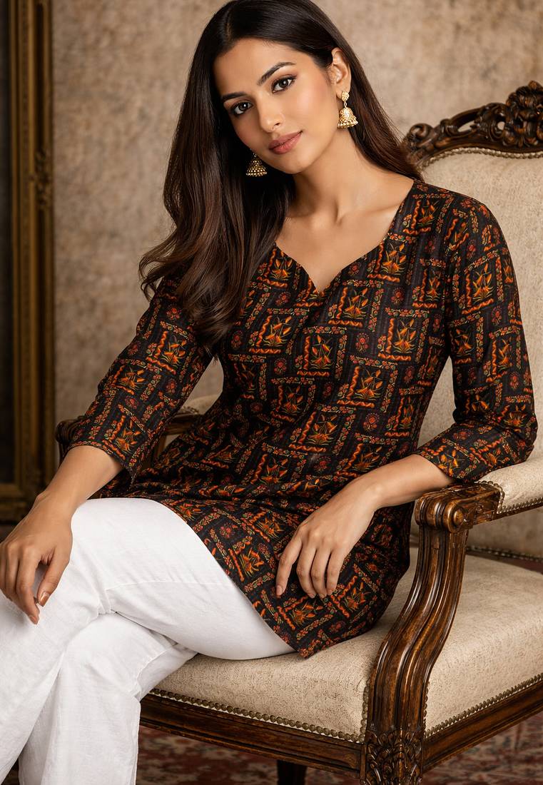 Trending floral digital print muslin silk tunic / stylish short kurti for grilish