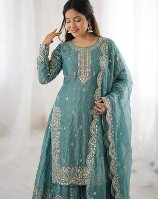 Light blue festive suit set 3