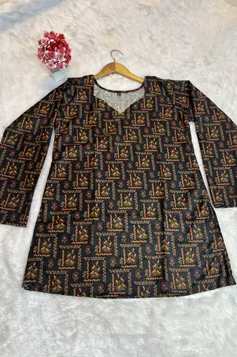 floral digital print muslin silk tunic / stylish short kurti for grilish