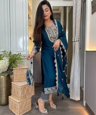 Teal blue embroidered suit set 3