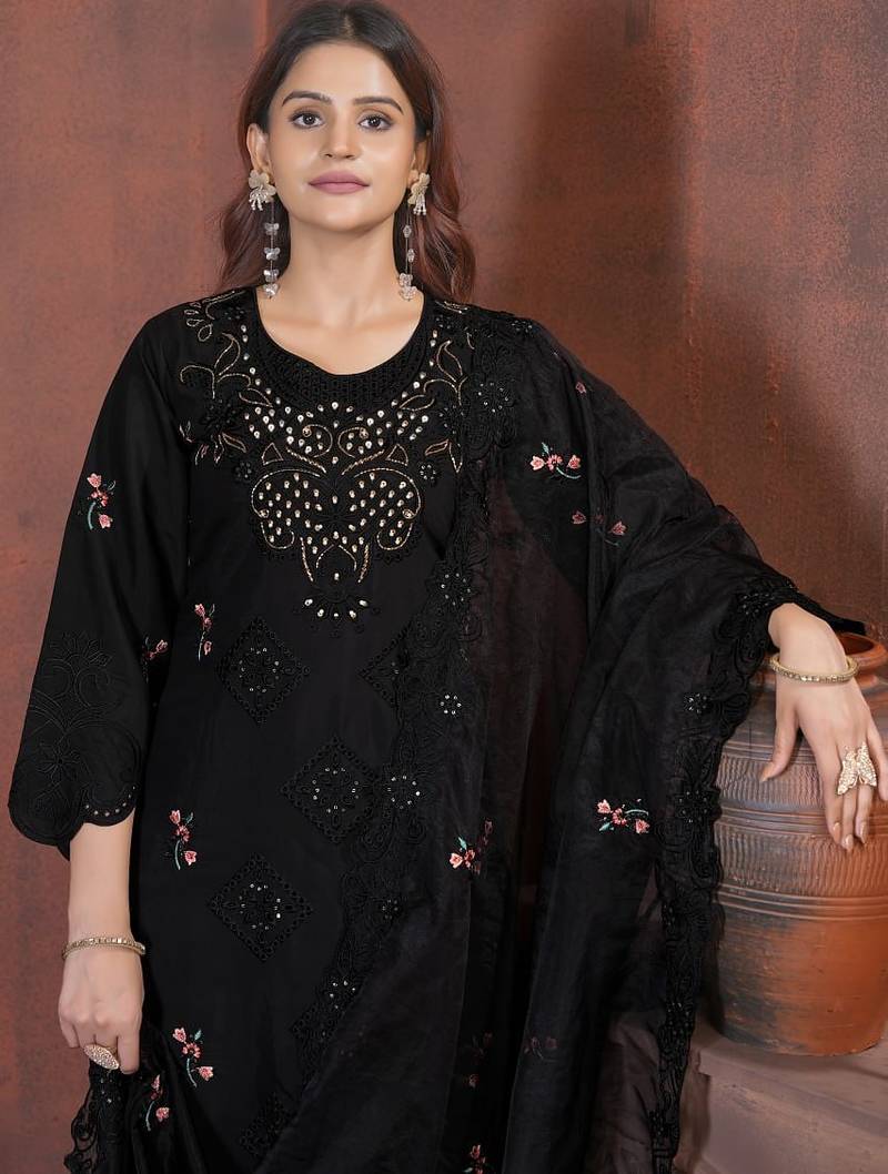 Black Color Embroidery with Sequins & Heavy Hand work Viscose Roman Kurti pant Set