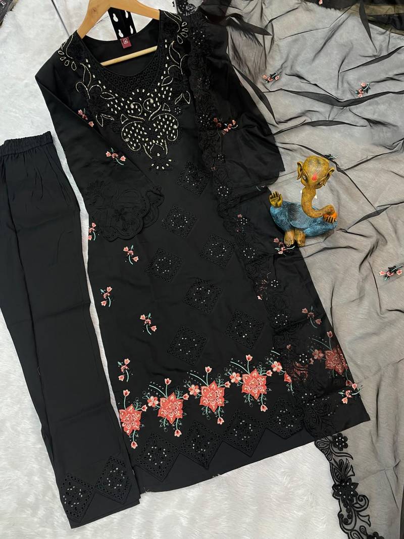 Black Color Embroidery with Sequins & Heavy Hand work Viscose Roman Kurti pant Set