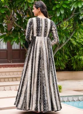 Light grey faux georgette koti style western suit 4