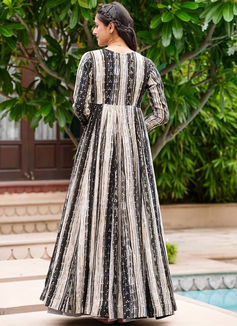 Light grey faux georgette koti style western suit