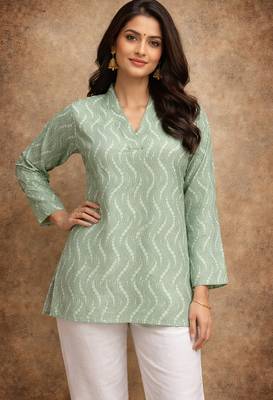  floral digital print muslin silk tunic / stylish short kurti for grilish 1