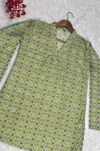  floral digital print muslin silk tunic / stylish short kurti for grilish