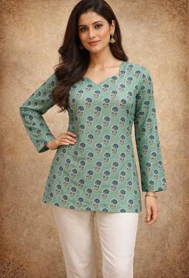  floral digital print muslin silk tunic / stylish short kurti for grilish 1