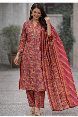 Maroon Color Beautiful handwork Zarna Silk Kurti Pent Set. 3