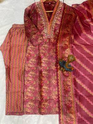 Maroon Color Beautiful handwork Zarna Silk Kurti Pent Set. 4