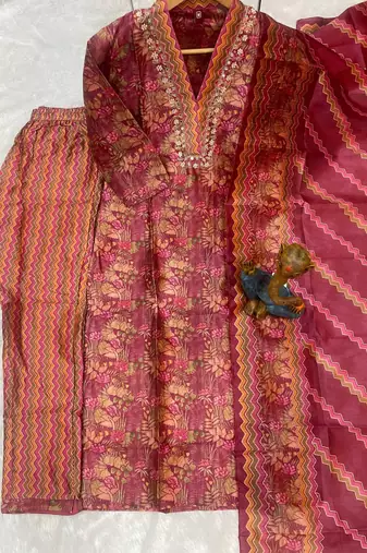 Maroon Color Beautiful handwork Zarna Silk Kurti Pent Set.