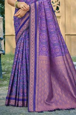 purple soft silk blend woven work traditional saree 3