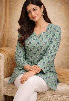  floral digital print muslin silk tunic / stylish short kurti for grilish 3